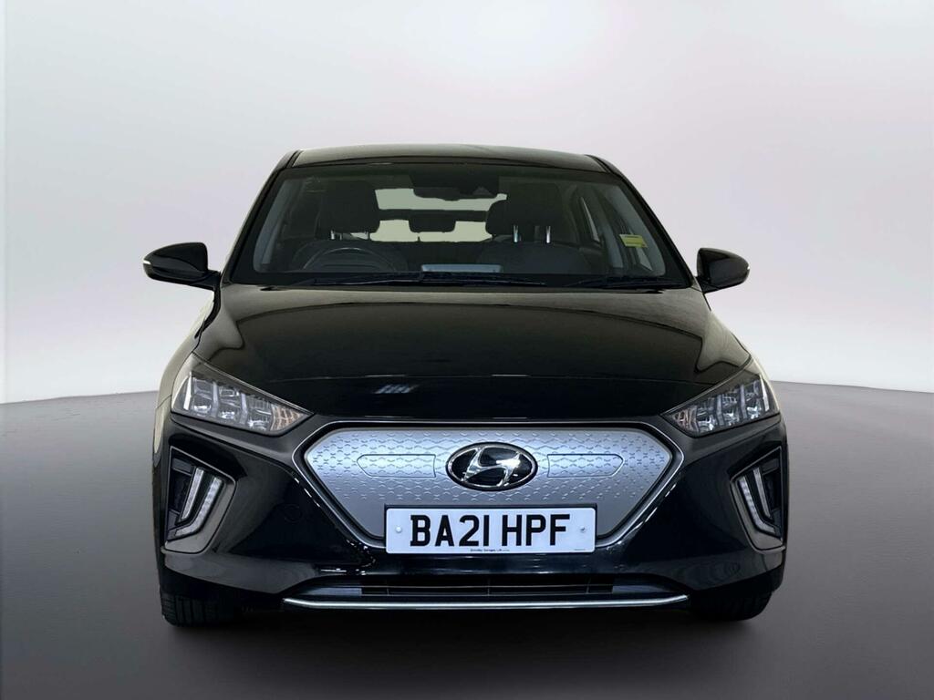 Hyundai Ioniq 38.3Kwh Premium Hatchback 136 P Black #3