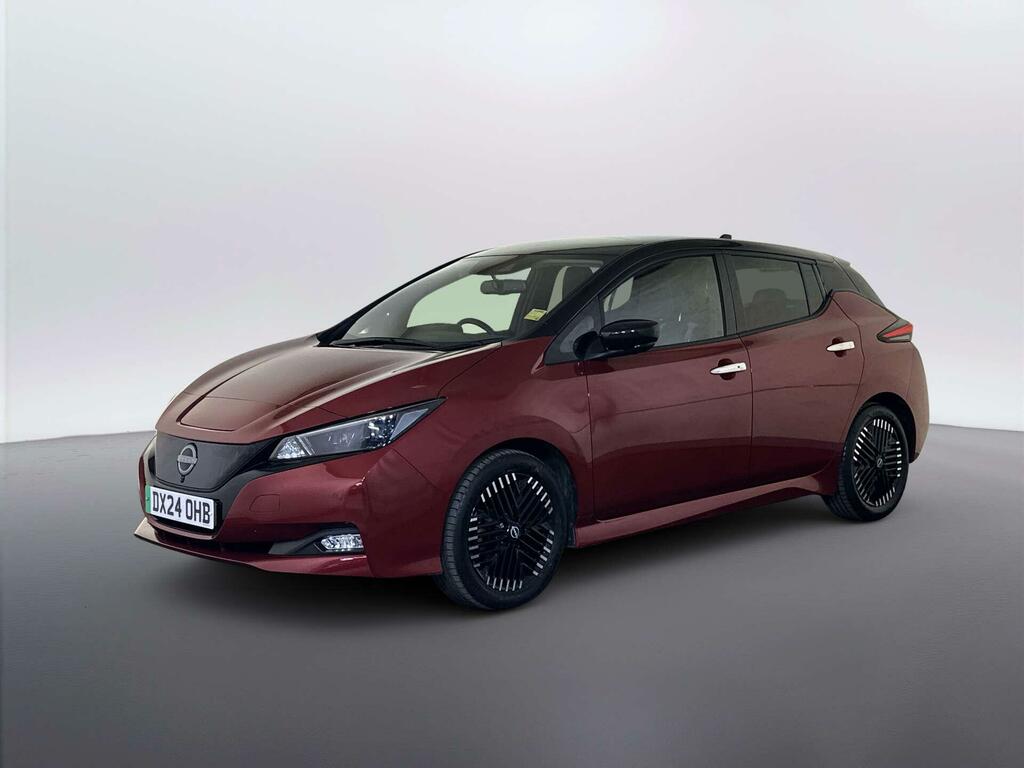 Nissan Leaf 39Kwh Tekna Hatchback 150 Ps Red #3
