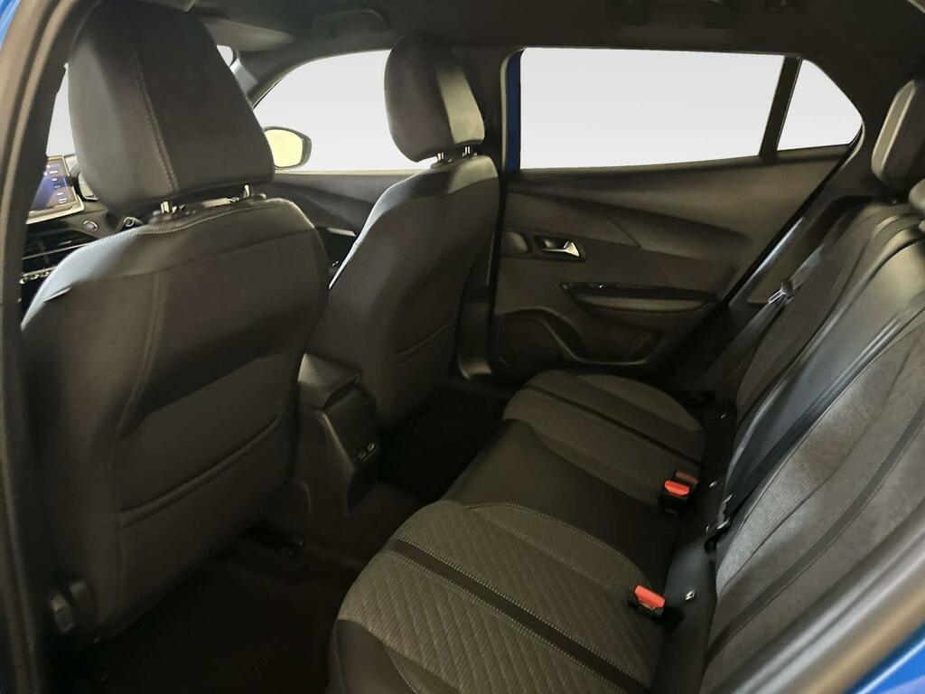 Peugeot 2008 1.2 Puretech 130 Gt Eat8 Estate White #12