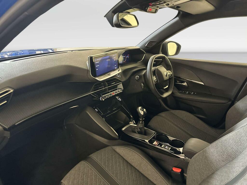 Peugeot 2008 1.2 Puretech 130 Gt Eat8 Estate White #10