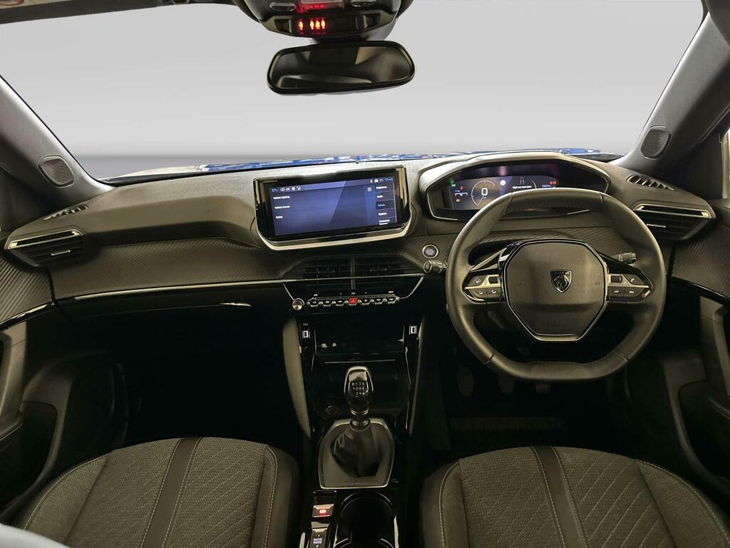 Peugeot 2008 1.2 Puretech 130 Gt Eat8 Estate White #2