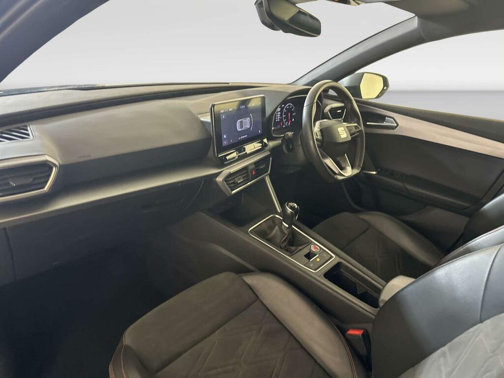 Seat Leon 1.5 Etsi Mhev Fr Sport Estate Hybrid Ds Silver #10