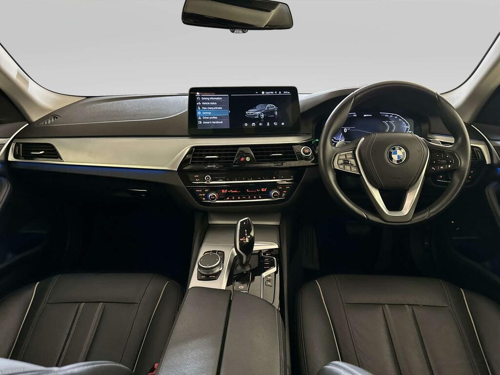 BMW 5 Series 2.0 530E 12Kwh Se Saloon Plug-in Hybrid Black #2