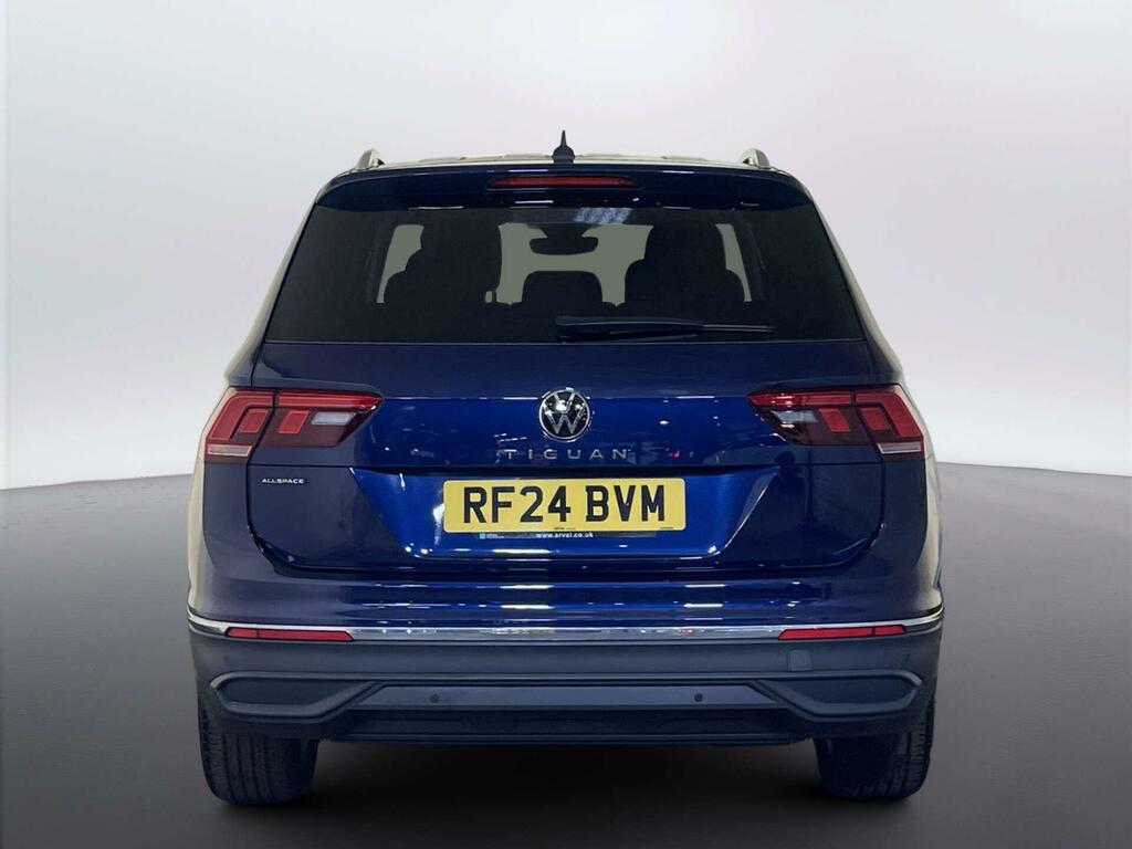 Volkswagen Tiguan Allspace 1.5 Tsi Life Dsg Black #7