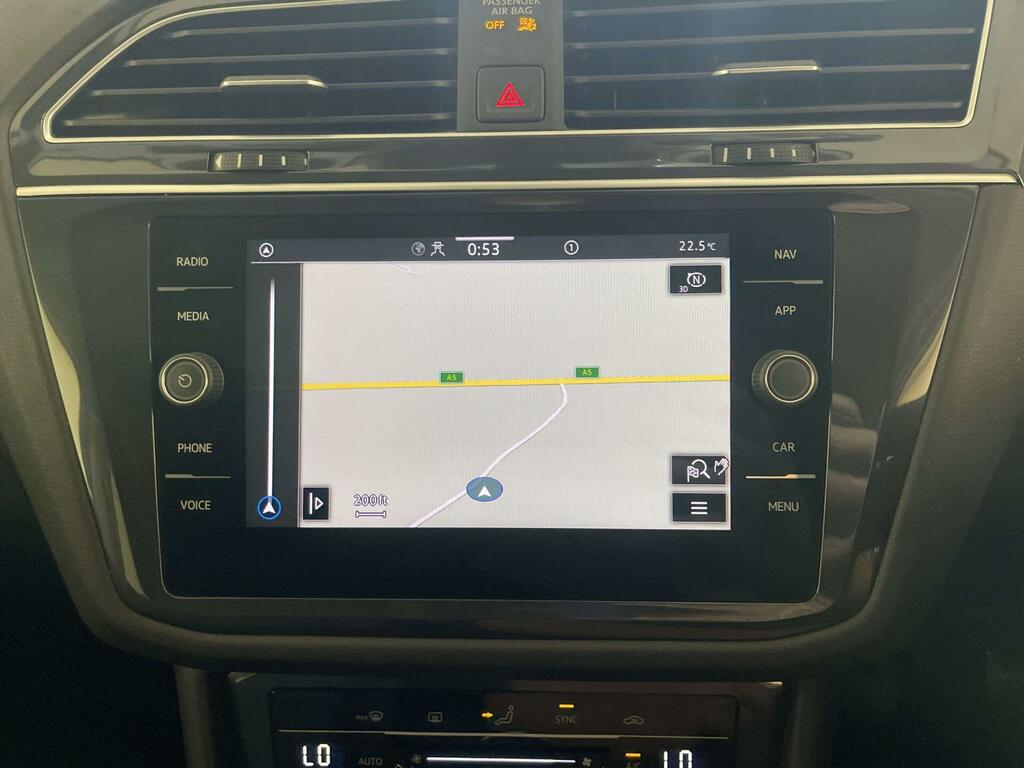Volkswagen Tiguan Allspace 1.5 Tsi Life Dsg Black #21