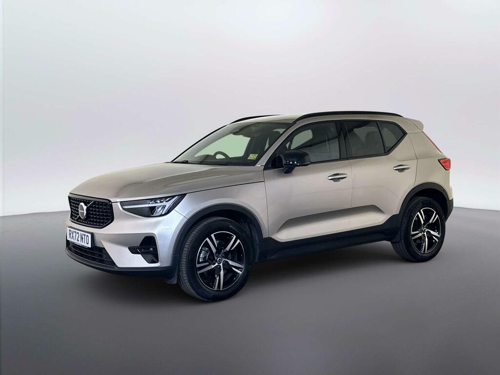 Volvo XC40 2.0 B3 Mhev Plus Dark Suv Hybrid Dct Au Gold #4