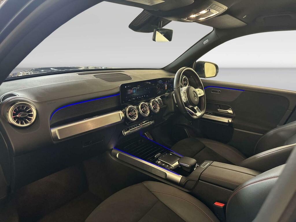 Mercedes-Benz EQB 250 140Kw Amg Line Executive 70.5Kwh 202 Silver #10
