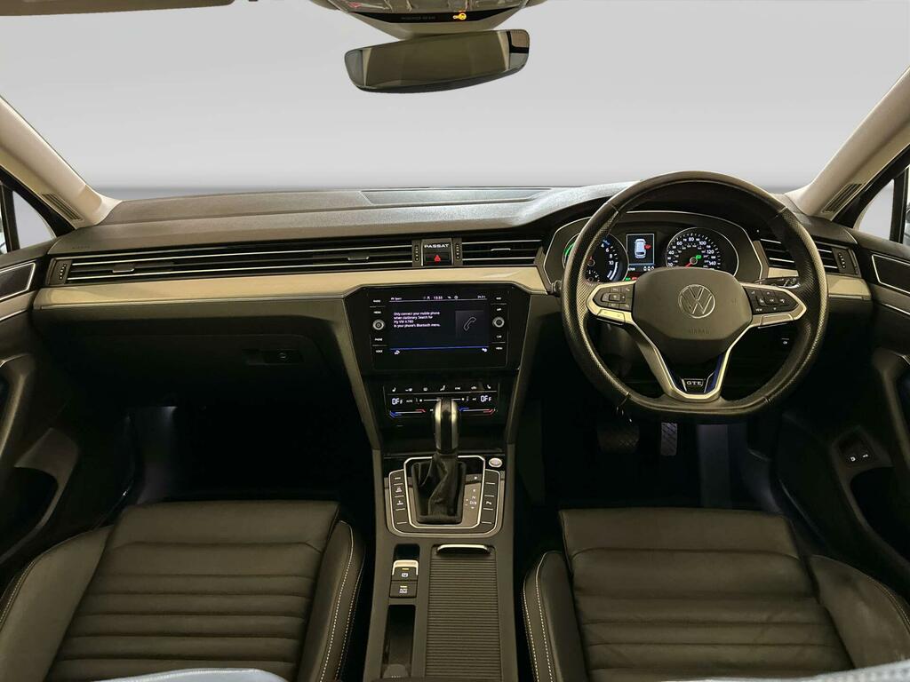 Volkswagen Passat 1.4 Tsi 13Kwh Gte Estate Plug-in Hybrid Black #2