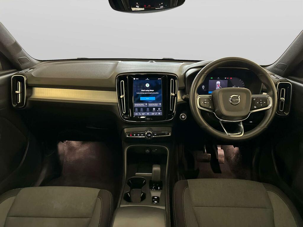 Volvo XC40 2.0 B3 Mhev Core Suv Hybrid Dct Eu Black #2