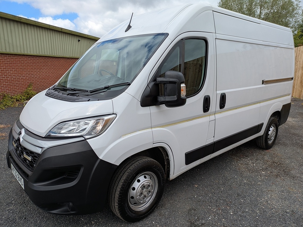 Citroen Relay Bluehdi 35 Enterprise White #3