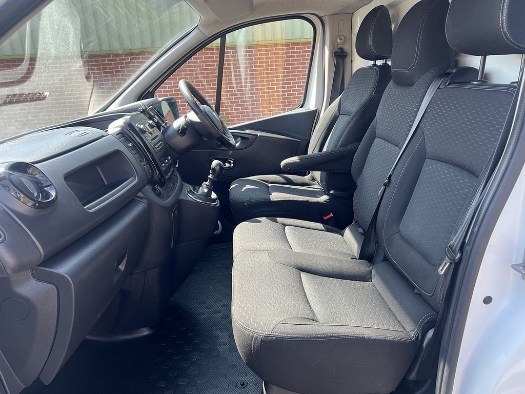 Vauxhall Vivaro 1.6 L1h1 2700 Sportive Cdti Biturbo Ss 125 Bhp Pa Blue #23