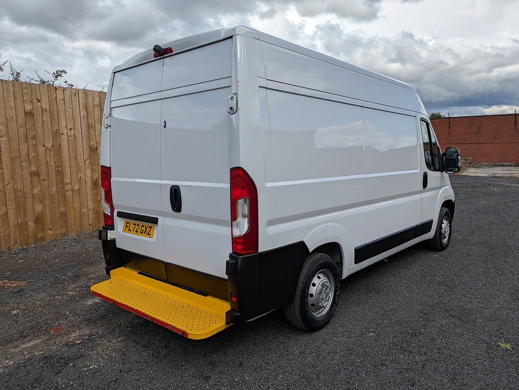 Vauxhall Movano Cdti 3500 Biturbo Dynamic FL72GXZ White #3