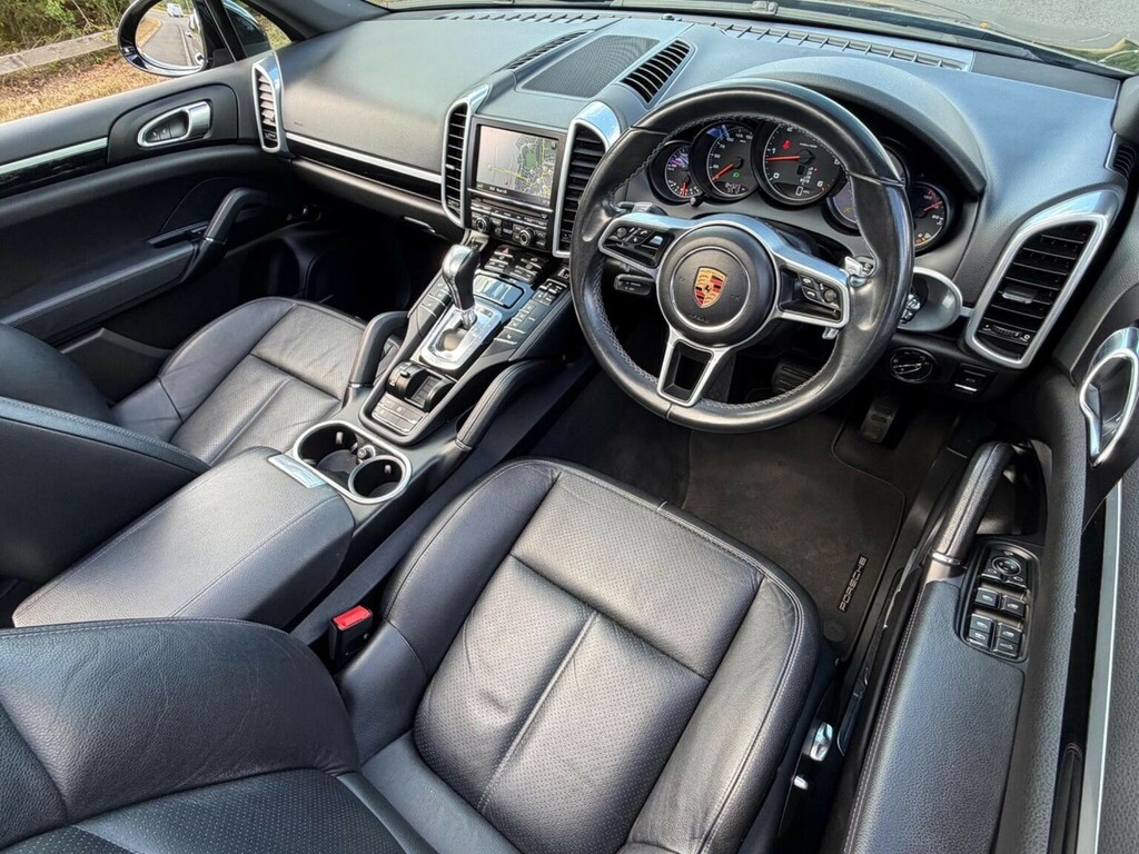 Porsche Cayenne 3.0 Td V6 Tiptronics 4Wd Euro 6 Ss Black #2