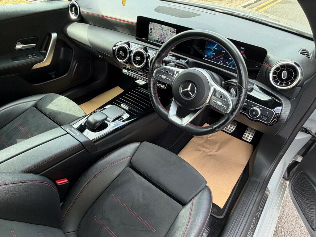 Mercedes-Benz A Class 1.3 A200 Amg Line 7G-dct Euro 6 Ss Silver #2