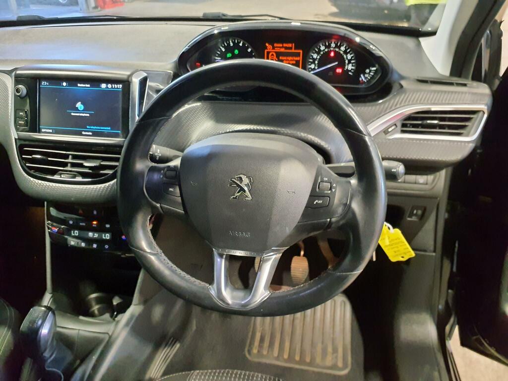 Peugeot 208 Tech Edition S S Black #6