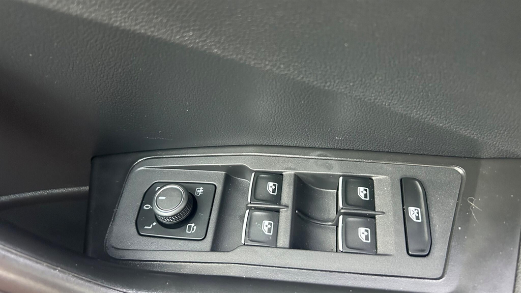 Volkswagen T-Roc 2.0 Tsi R Dsg 4Motion Euro 6 Ss Silver #3