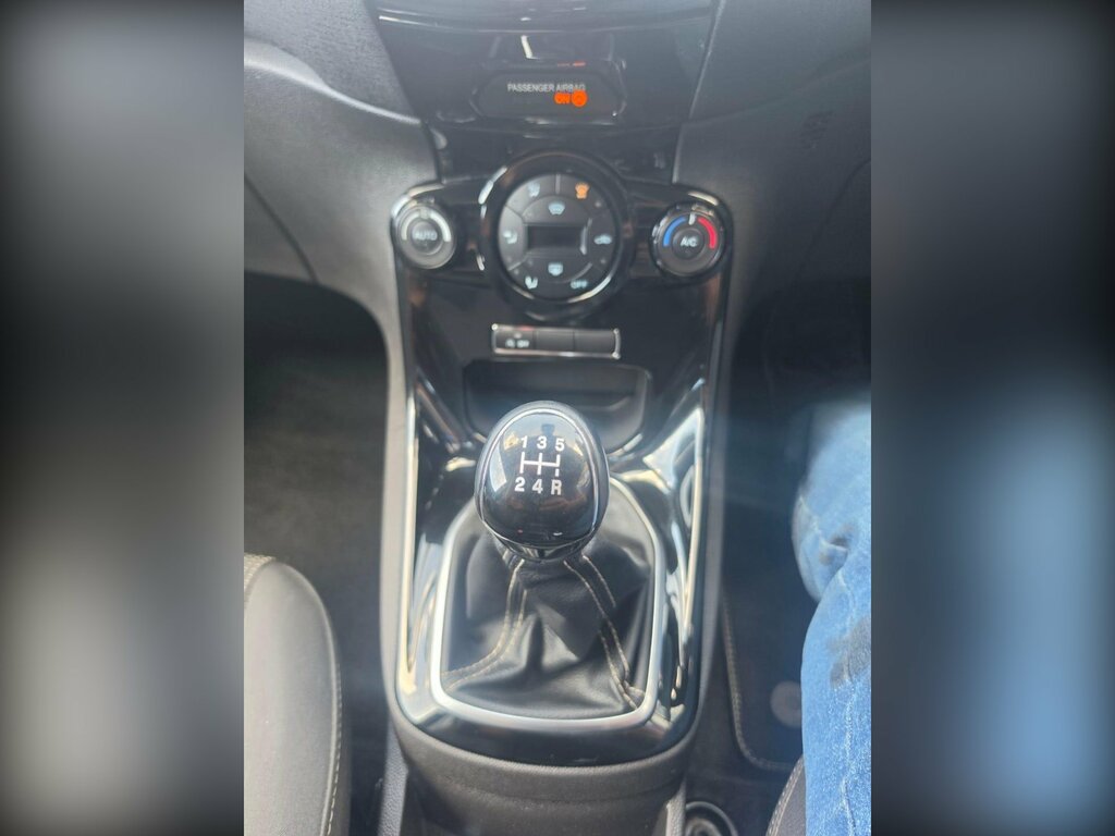 Ford Fiesta 1.5 Tdci Zetec Econetic White #18