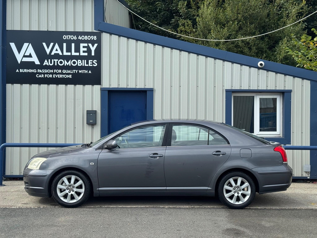 Toyota Avensis 1.8 Vvt-i T3-s #4