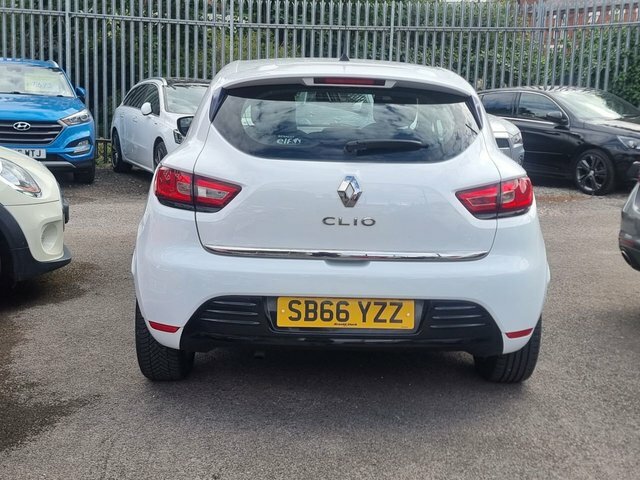 Renault Clio 1.2 16V Dynamique Nav Hatchback White #4