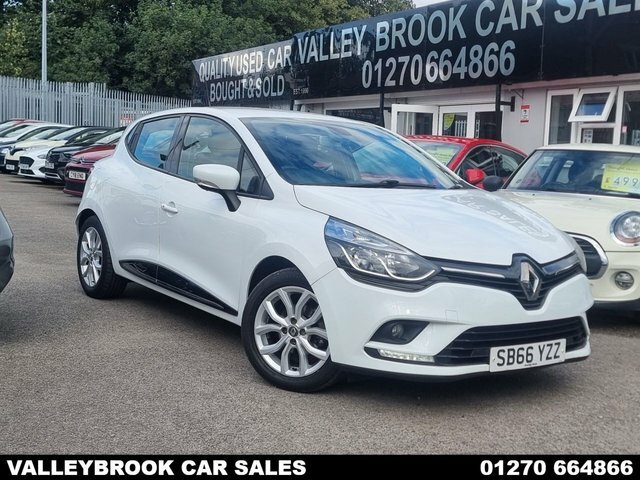 Renault Clio 1.2 16V Dynamique Nav Hatchback White