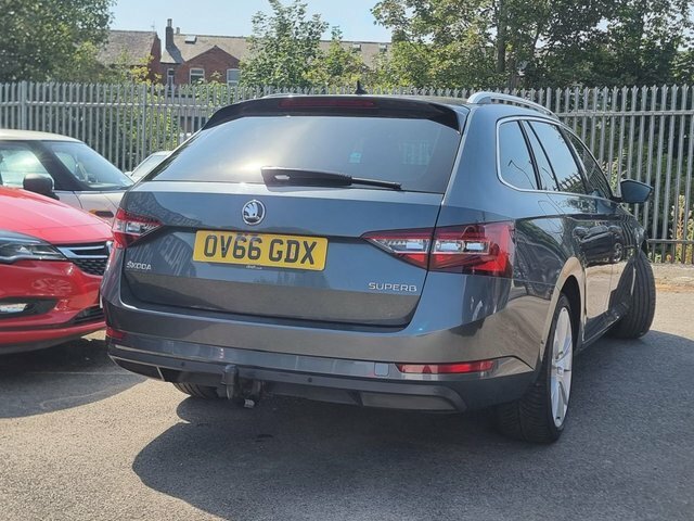 Skoda Superb 2.0 Tdi Sportline Dsg 6Spd Euro 6 Ss Silver #9