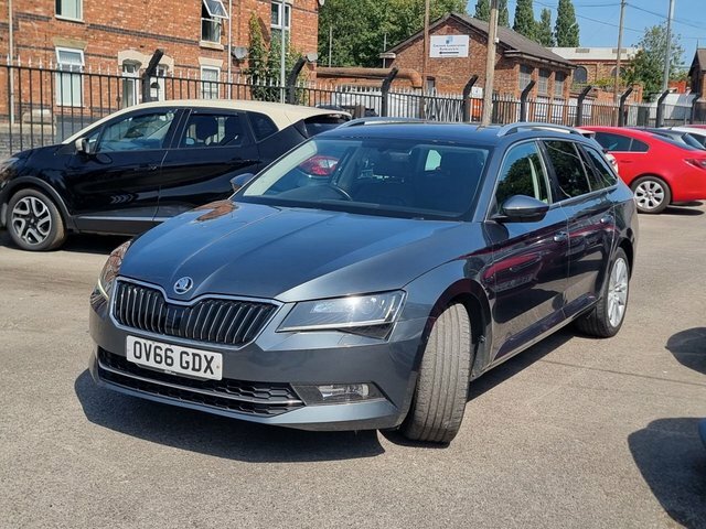 Skoda Superb 2.0 Tdi Se L Executive Estate Eu Grey #4