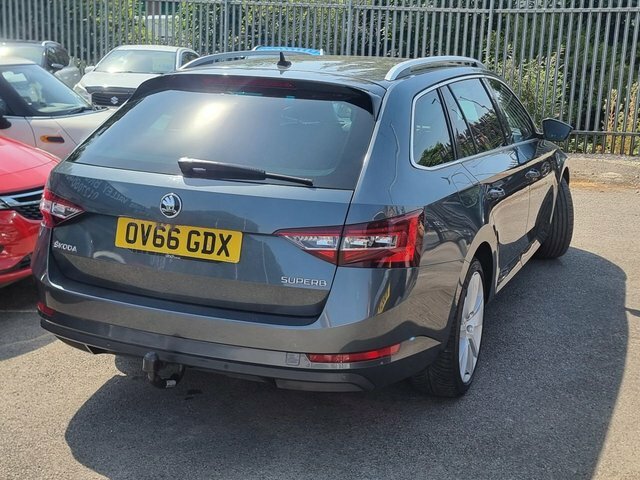 Skoda Superb 2.0 Tdi Se L Executive Estate Eu Grey #5