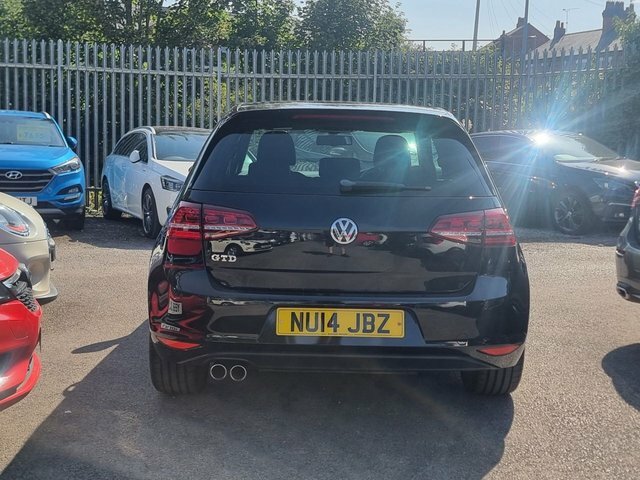 Volkswagen Golf 2.0 Tdi Bluemotion Tech Gtd Hatchback M Black #4