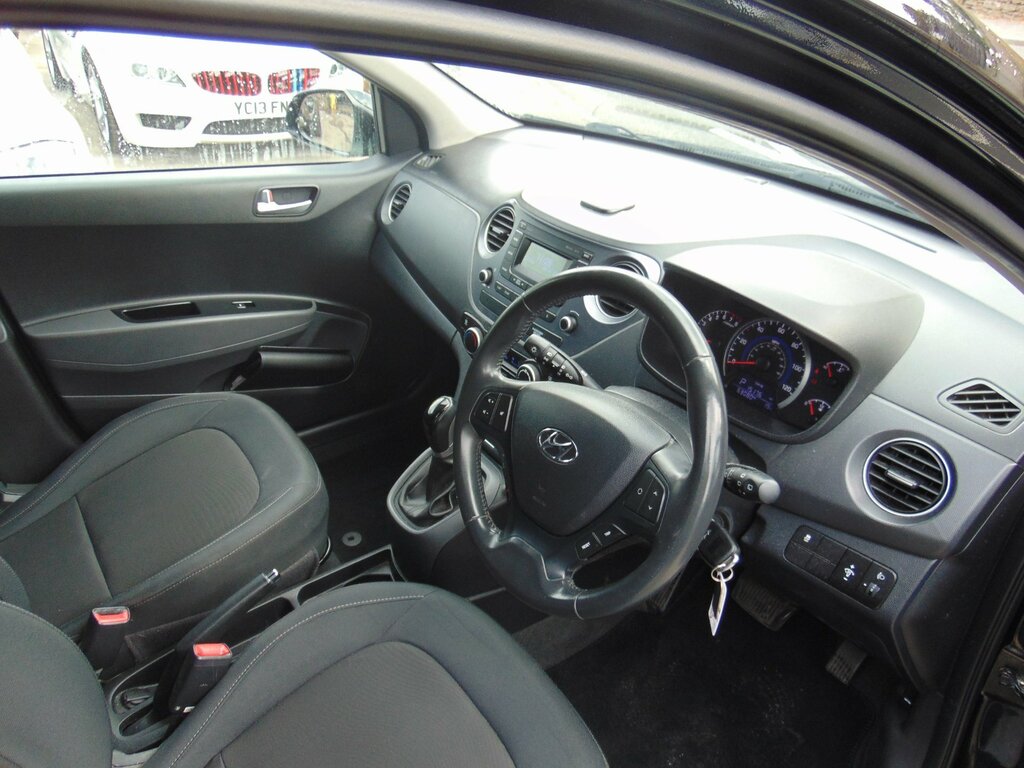 Hyundai I10 1.2 Premium Hatchback Euro 6 87 P Black #4