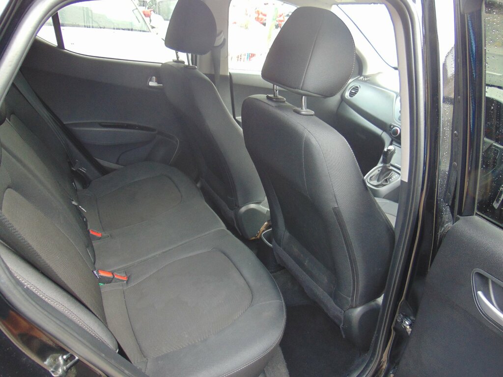 Hyundai I10 1.2 Premium Hatchback Euro 6 87 P Black #5