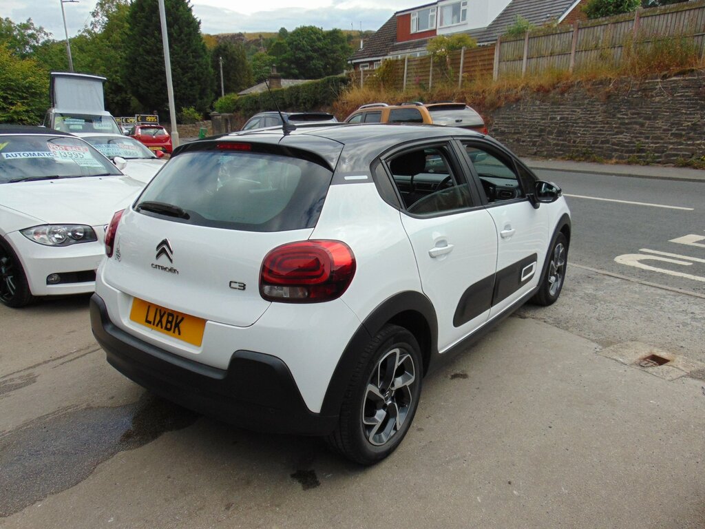 Citroen C3 1.2 Puretech Shine Hatchback Eur White #4