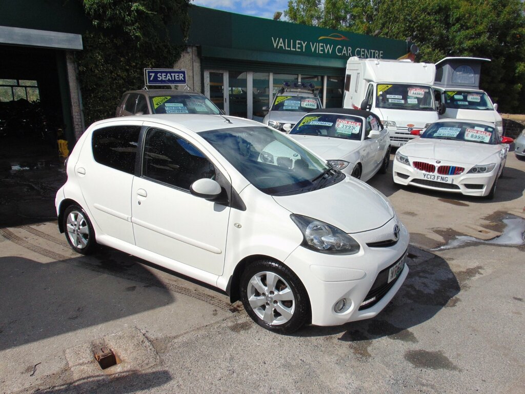 Toyota Aygo 1.0 Vvt-i Fire Hatchback Euro 5 White