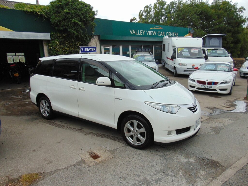 Toyota Estima 2.4 H Nuk E-four G White