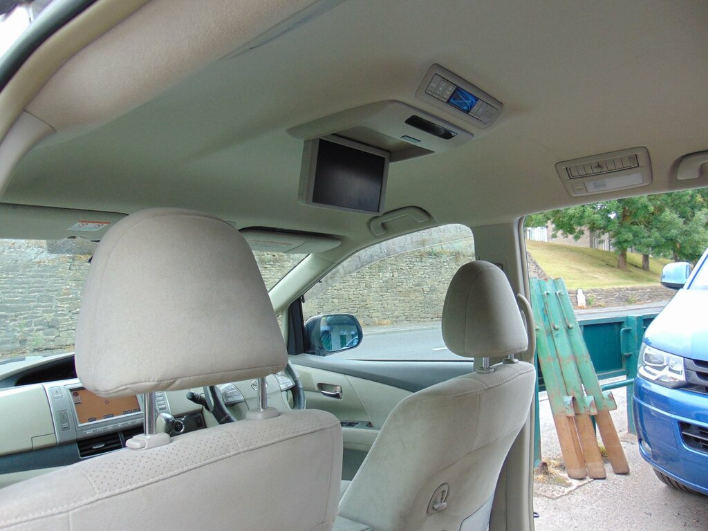 Toyota Estima Aeras 7 Seat Black #7