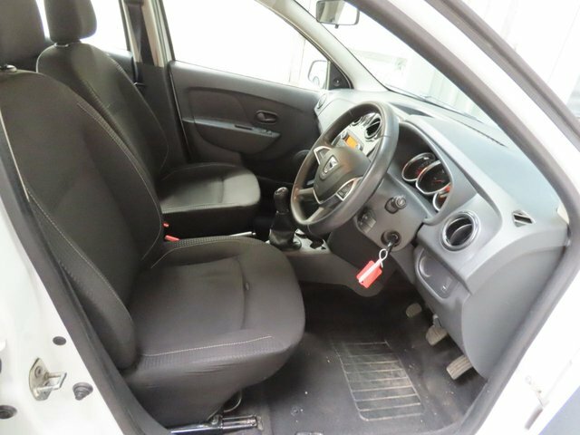 Dacia Sandero 0.9L Ambiance Tce White #10
