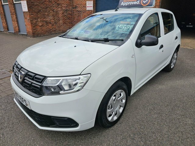 Dacia Sandero 2017 1.5 Dci Ambiance Hatchback White #2