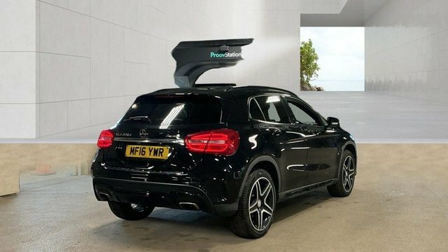 Mercedes-Benz GLA Class 2016 2.1 Gla220d Amg Line Premium Suv Black #4