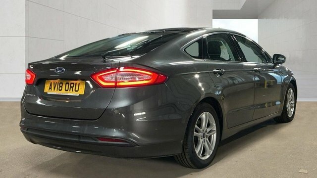 Ford Mondeo 2018 2.0 Tdci Zetec Hatchback Eu Grey #4