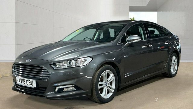 Ford Mondeo 2018 2.0 Tdci Zetec Hatchback Eu Grey #2