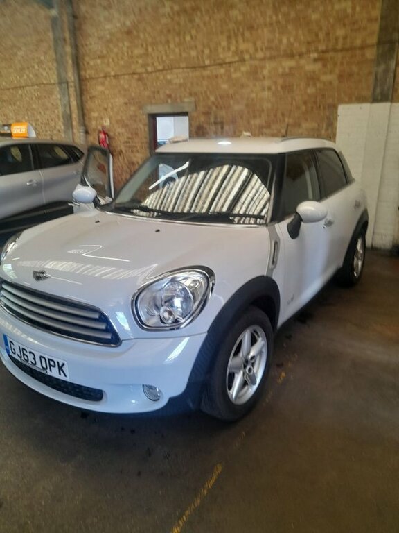 Mini Countryman 2013 2.0 Cooper D Suv All4 Euro 5 White