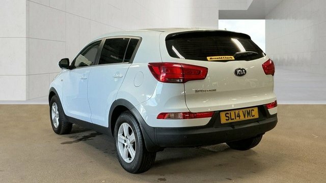 Kia Sportage 2014 1.6 Gdi 1 Suv 2Wd Euro 5 1 White #3
