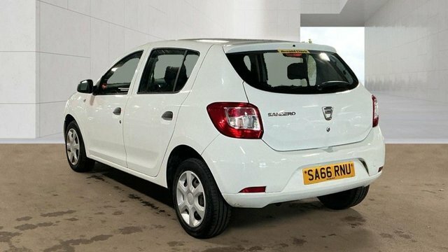 Dacia Sandero 2016 1.2 Ambiance Hatchback Euro White #3