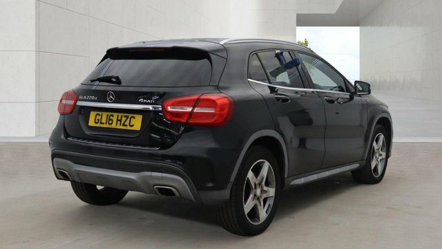 Mercedes-Benz GLA Class 2016 2.1 Gla220d Amg Line Premium Plus Suv D Black #4