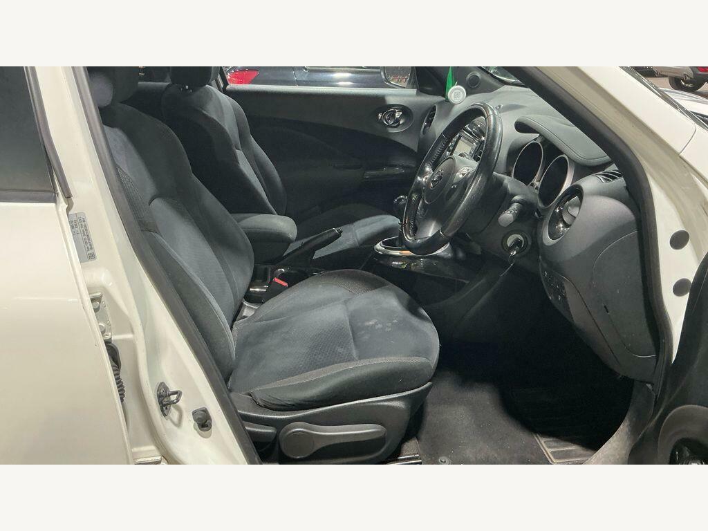 Nissan Juke 1.5 Dci 8V Acenta Premium Euro 5 S S White #2