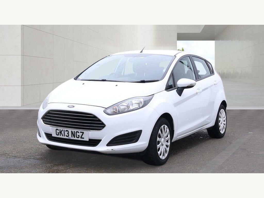 Ford Fiesta Hatchback Zetec 1.25 3Dr, 30 Road Tax 201313 White #14