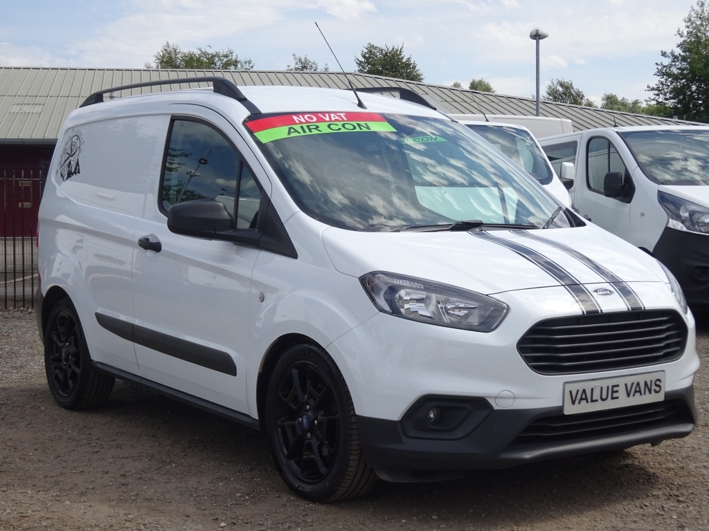 Ford Transit Courier Trend 1.5 Tdci White #4