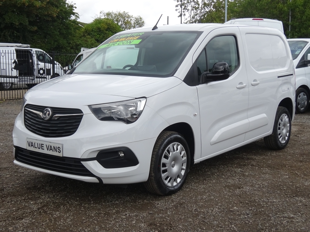 Vauxhall Combo Cargo Pro L1 DL23YJJ White #5