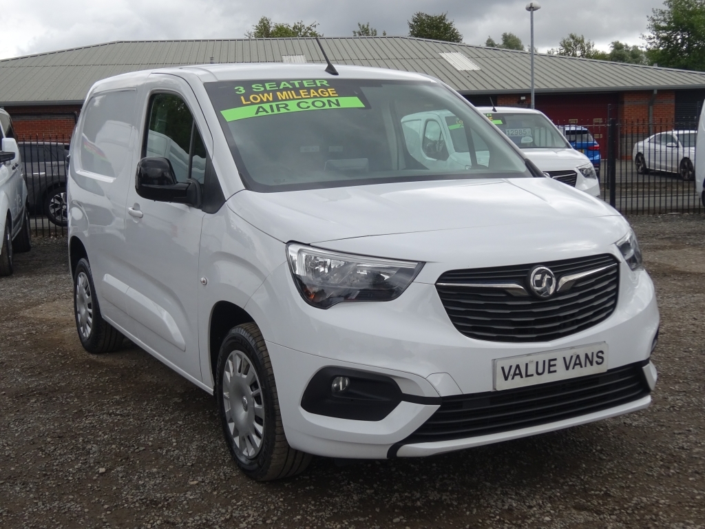 Vauxhall Combo Cargo Pro L1 DL23YJJ White #4