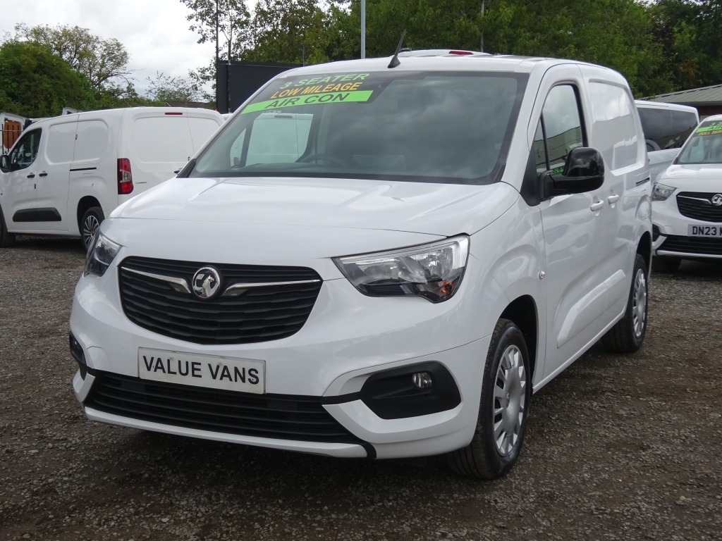 Vauxhall Combo Cargo Pro L1 DL23YJJ White #3