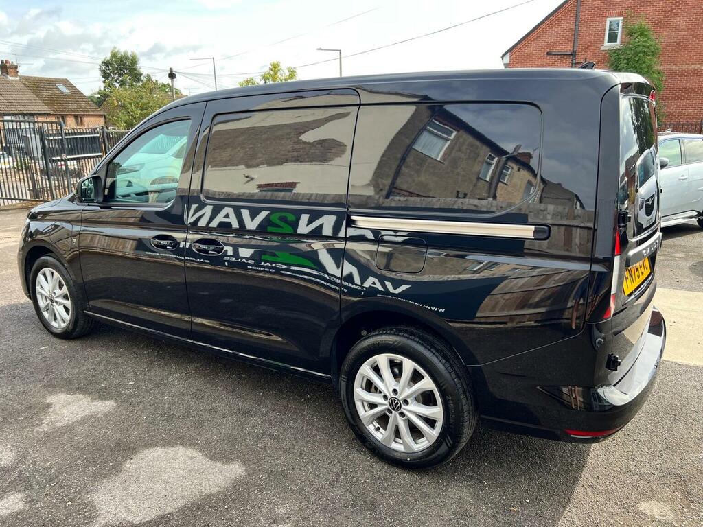 Volkswagen Caddy Maxi Panel Van 1.5 Tsi Ehybrid C20 19.7Kwh Commerce Plu FN75EVC Black #6